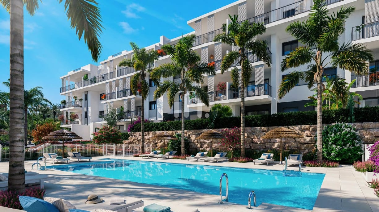 Nueva promoción de apartamentos modernos en el centro de Estepona - Image 2