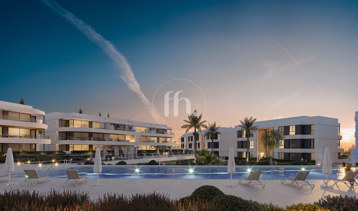 Stylish ground floor luxury apartment in new development in Atalaya, Estepona - Image 21