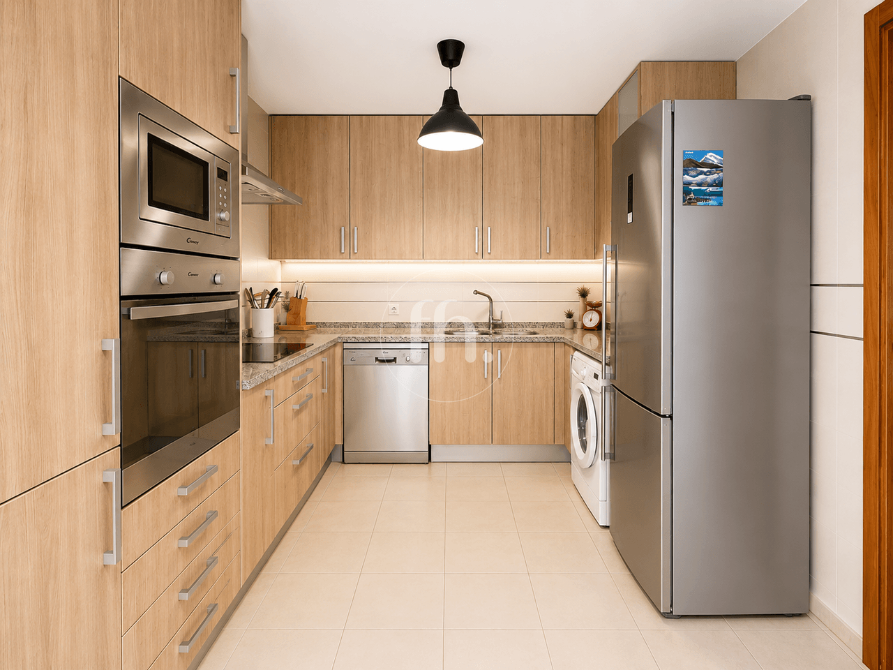 Spacious townhouse for sale in Villas de Santa Maria, Azata Golf, Estepona - Image 5
