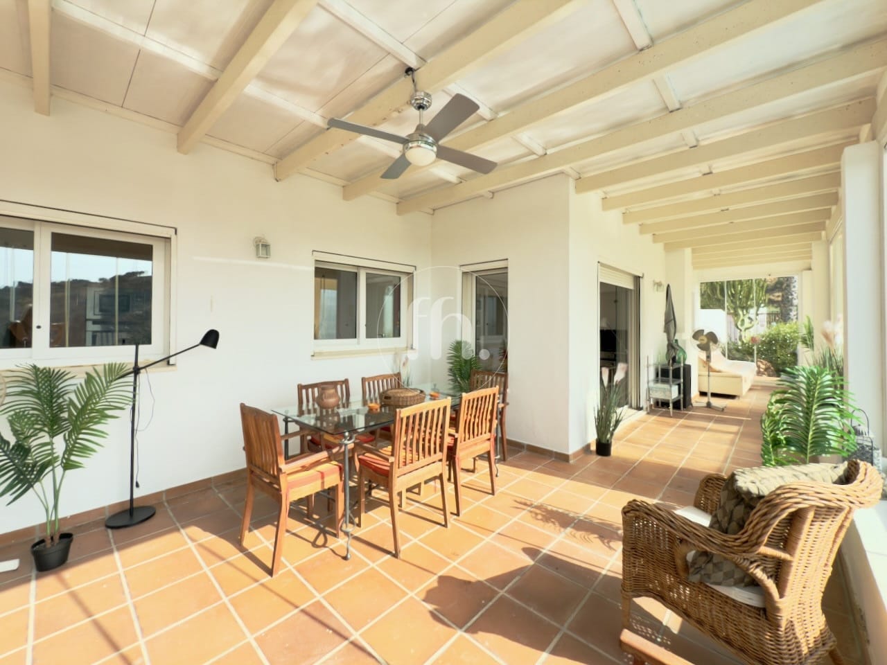 ¡Oportunidad única! Villa independiente con gran potencial cerca de Estepona - Image 12