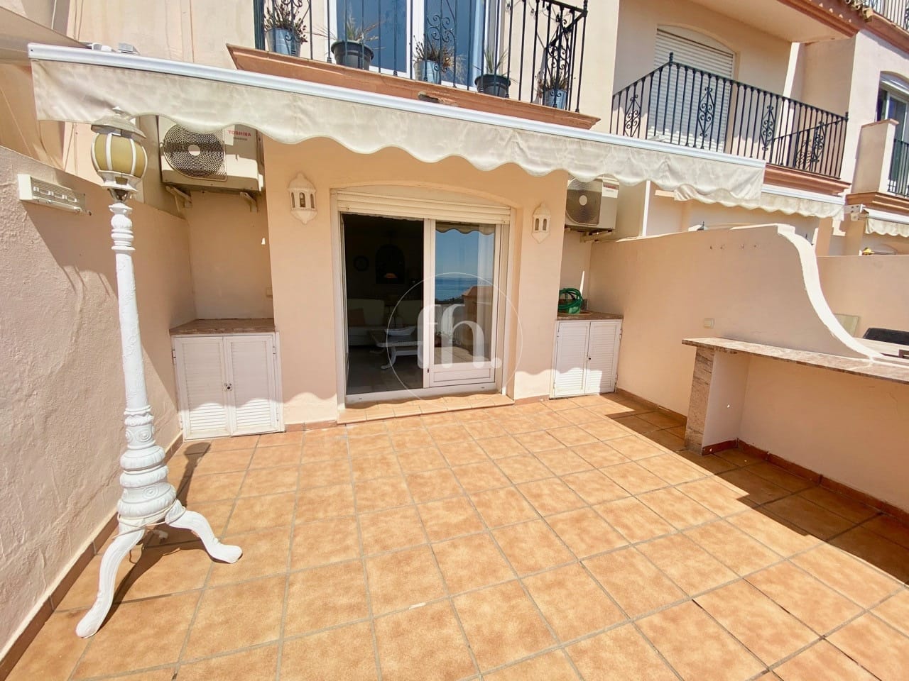 Adosada en primera linea a la venta en Belgravia Club Estepona - Image 9
