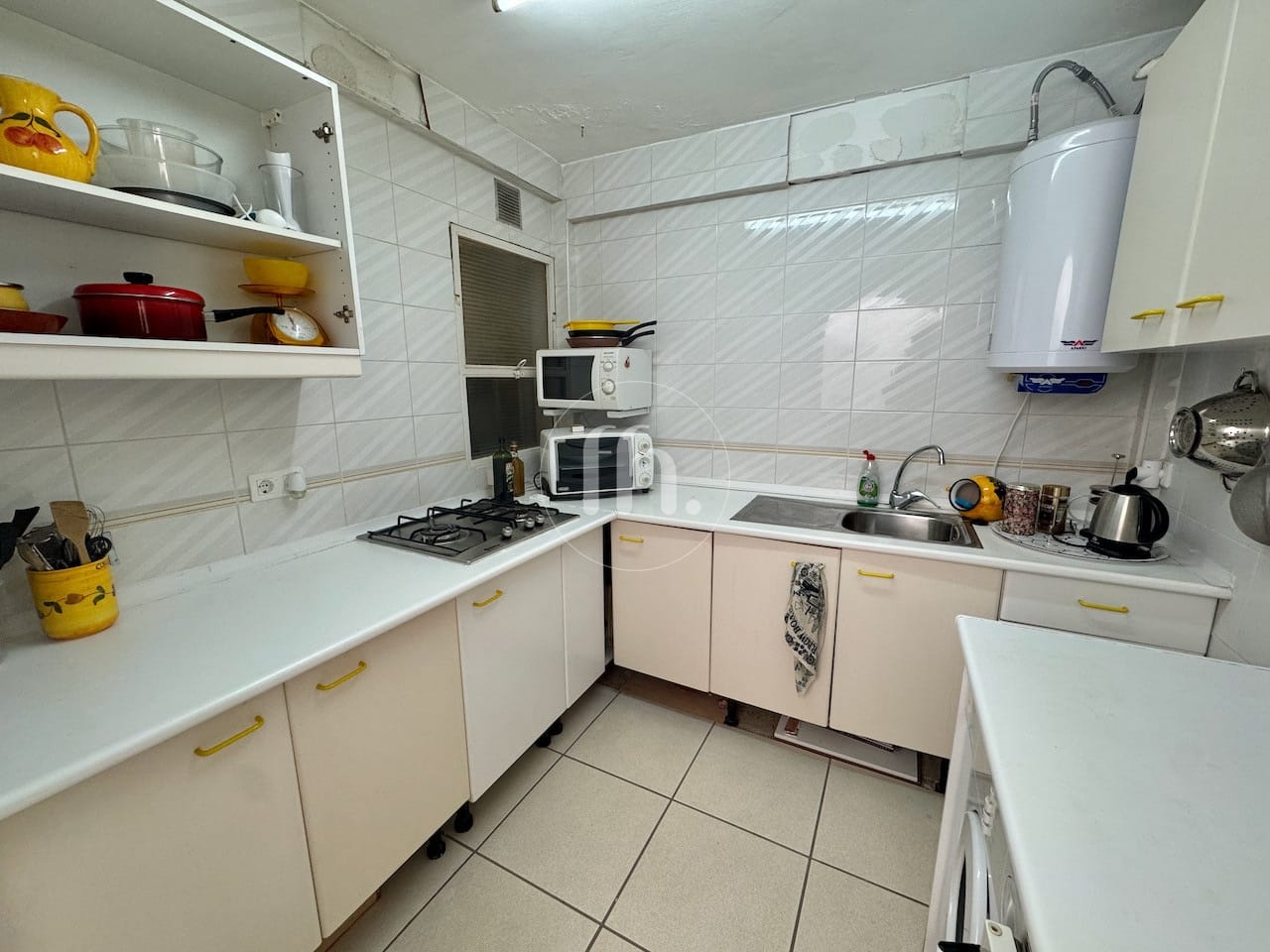 En exclusiva! Propiedad en venta en el corazon del puerto de Estepona con vistas abiertas - Image 6