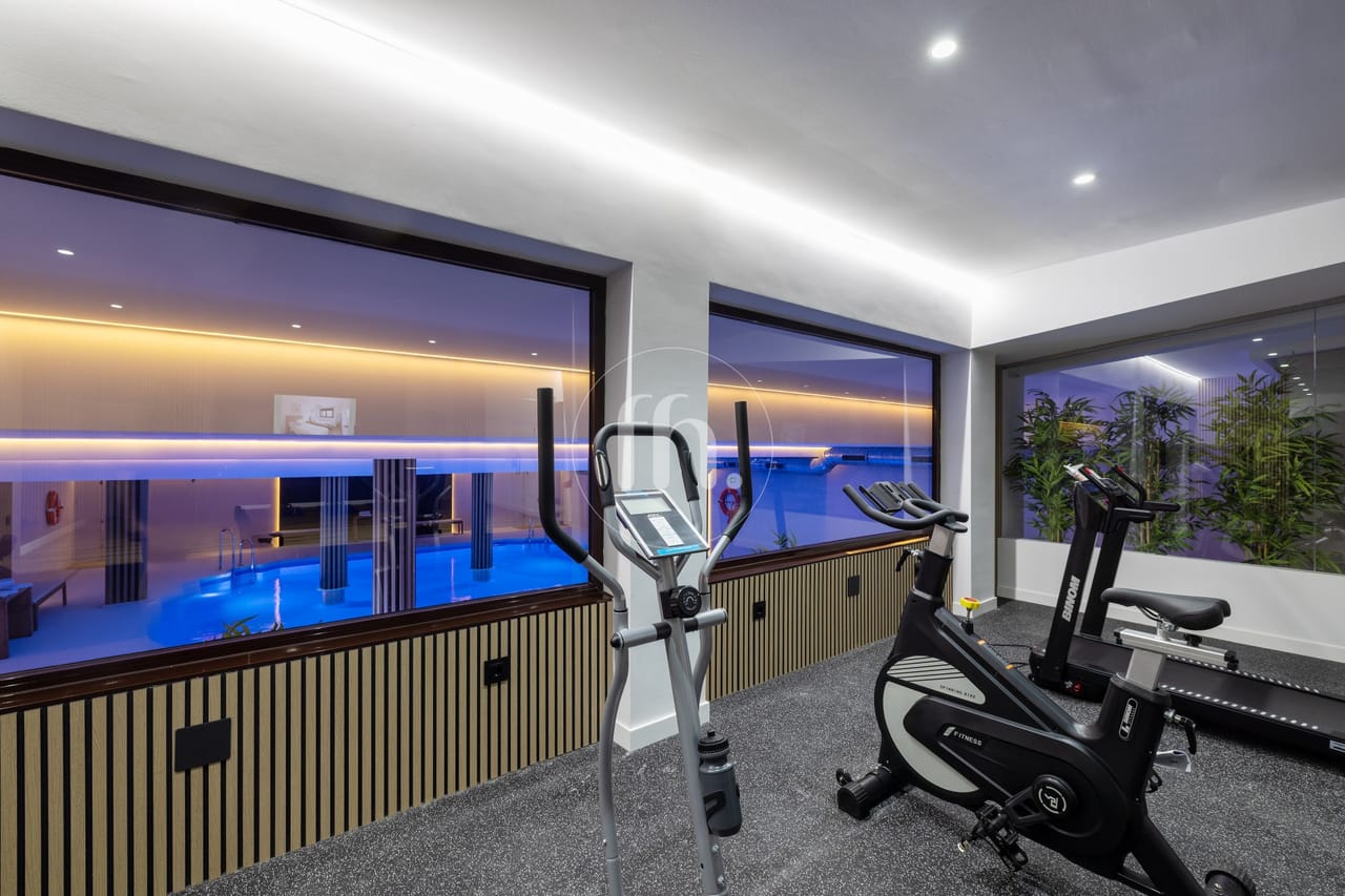 Modernas y amplias casas adosadas en Azata Golf, ¡a tan solo 10 minutos en coche de Estepona! - Image 22