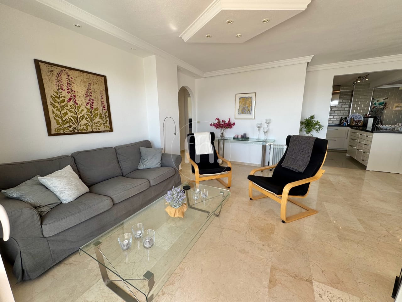 Increíble apartamento junto al puerto deportivo de Estepona con vistas al mar - Image 16