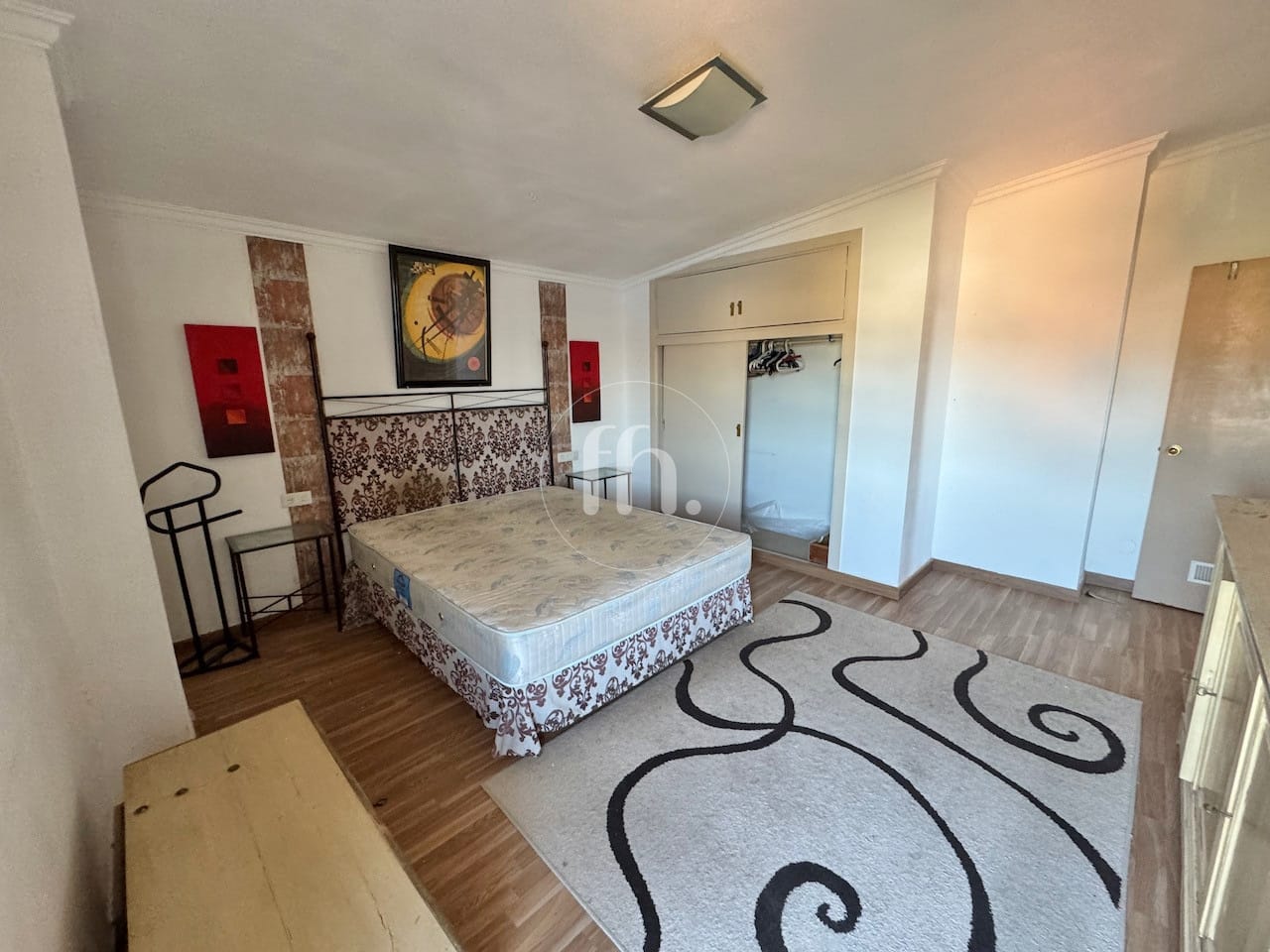 Incredible duplex penthouse overlooking playa del cristo in Estepona with panoramic sea views - Image 13