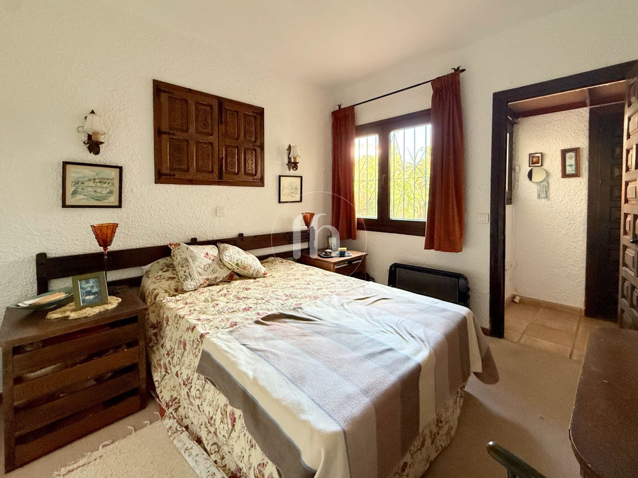Charming Detached Villa For Sale in Don Pedro, Estepona - Image 29