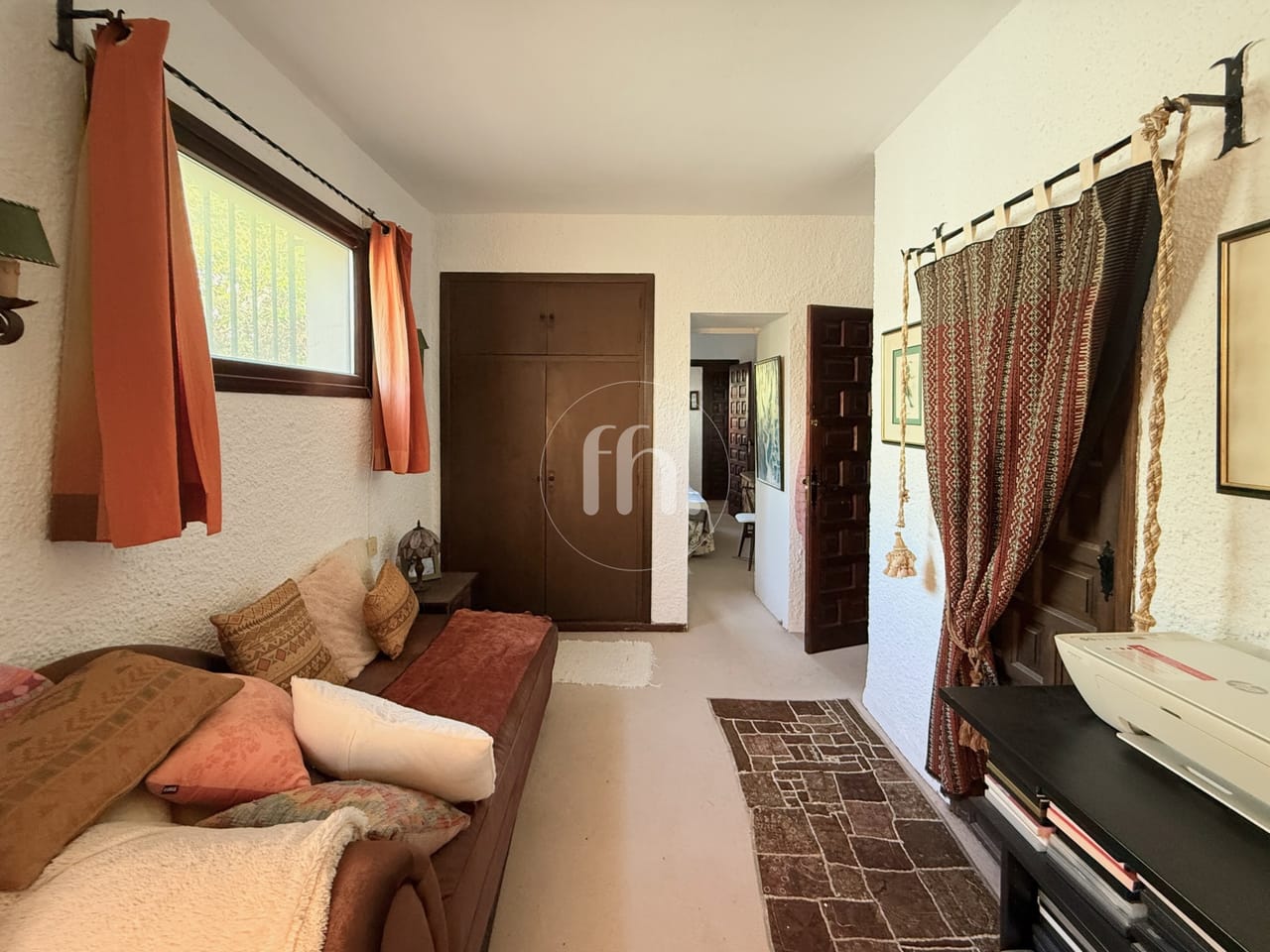 Charming Detached Villa For Sale in Don Pedro, Estepona - Image 31