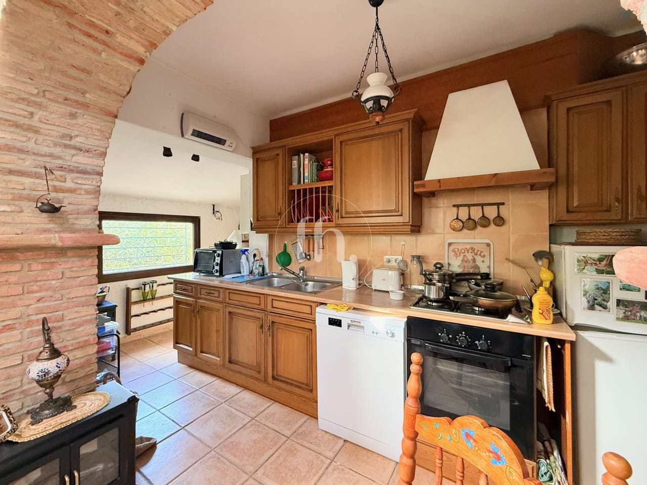 Charming Detached Villa For Sale in Don Pedro, Estepona - Image 8