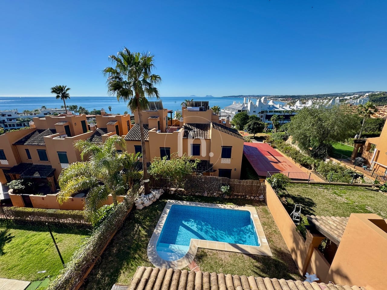 Luxueuse maison de ville jumelée à vendre à Seghers Estepona - Image 23