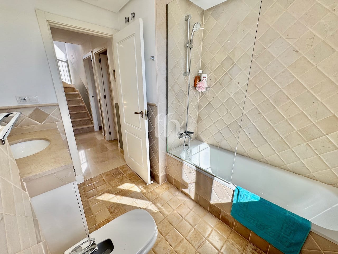 Luxueuse maison de ville jumelée à vendre à Seghers Estepona - Image 26