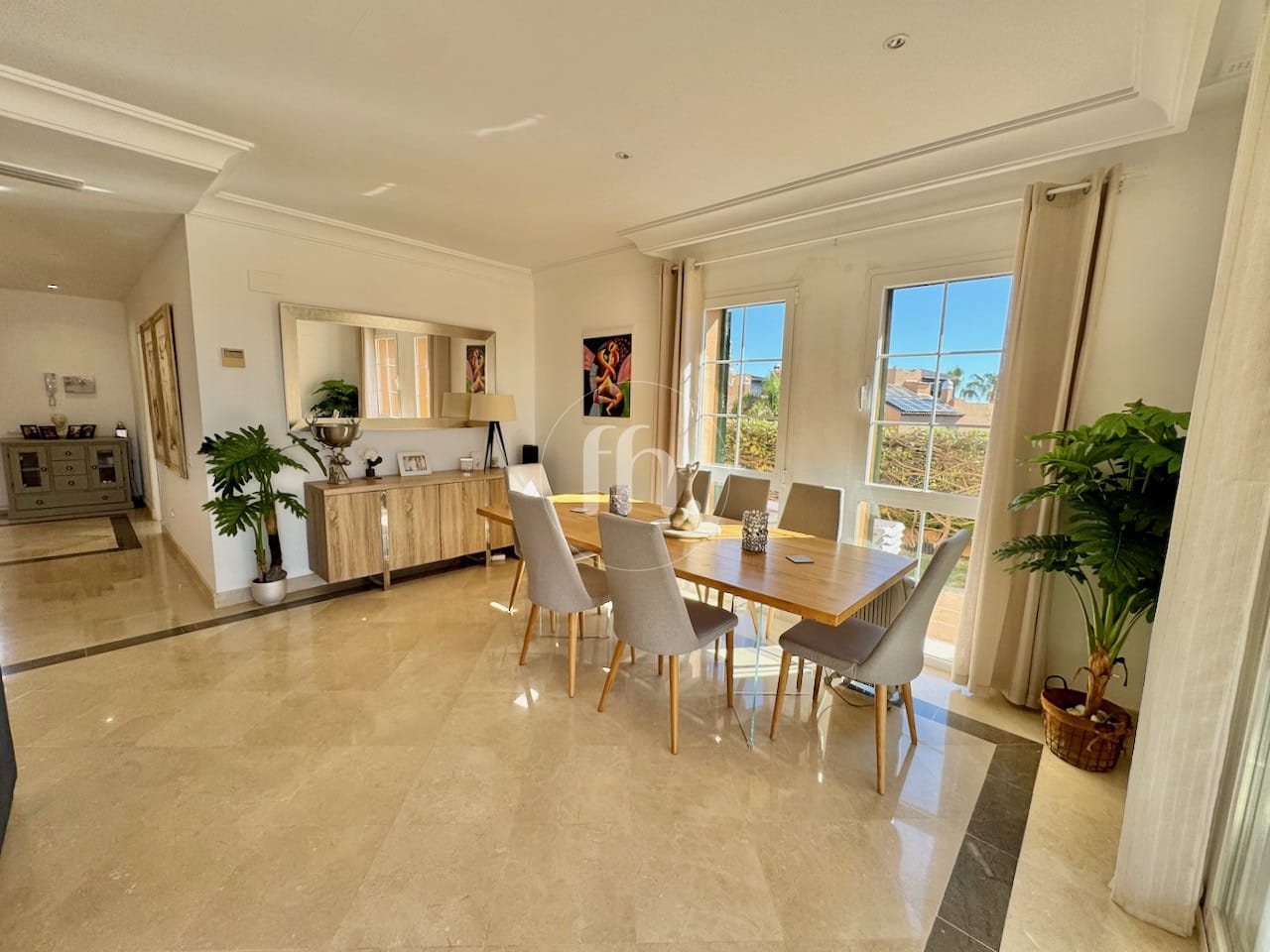 Luxueuse maison de ville jumelée à vendre à Seghers Estepona - Image 8