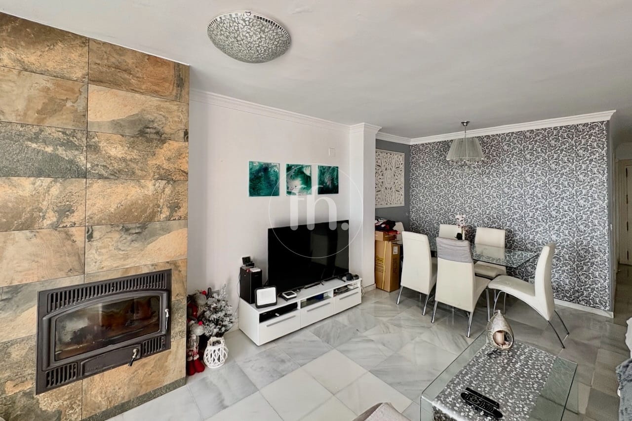 Townhouse with Sea Views in Seghers, Estepona - Image 7