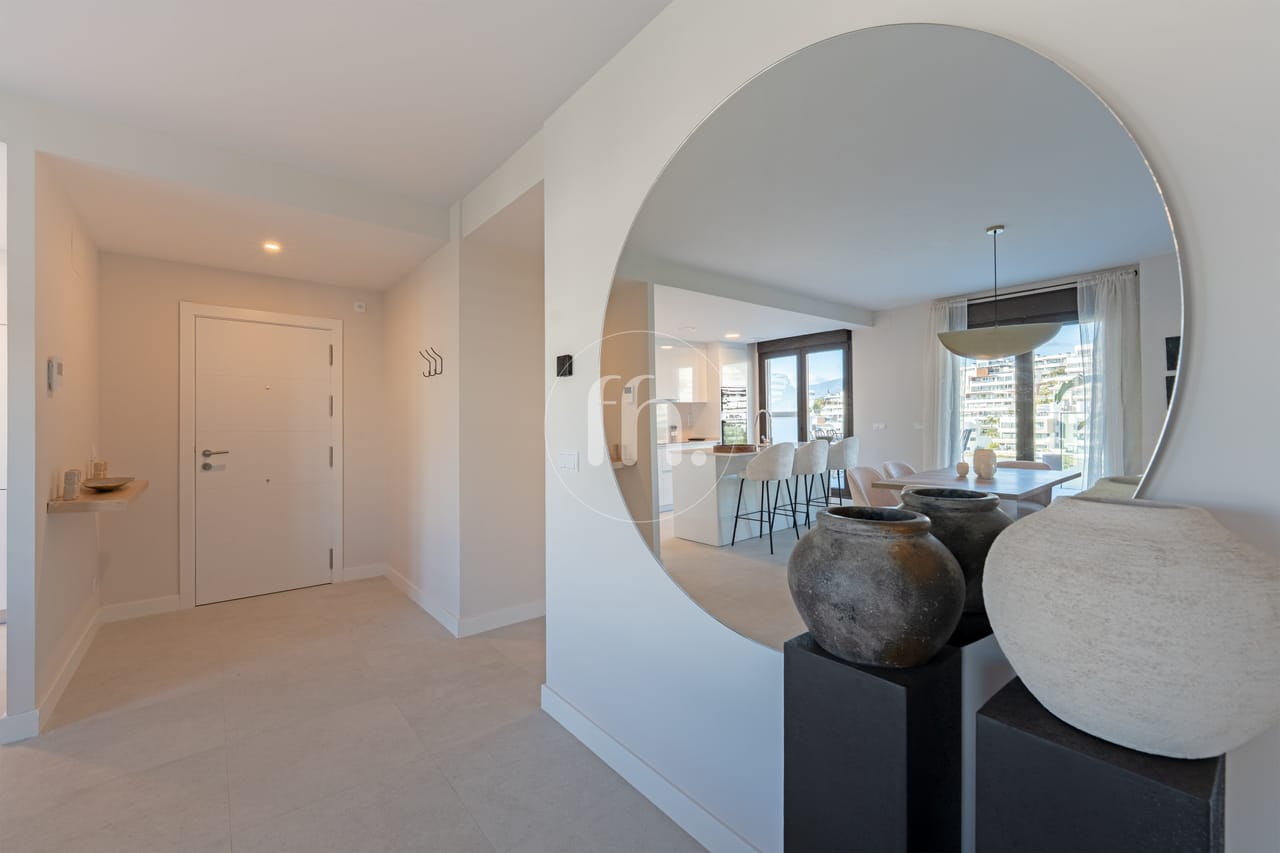 Modern 3-Bedroom Penthouse with Private Solarium in Las Mesas, Estepona - Image 16