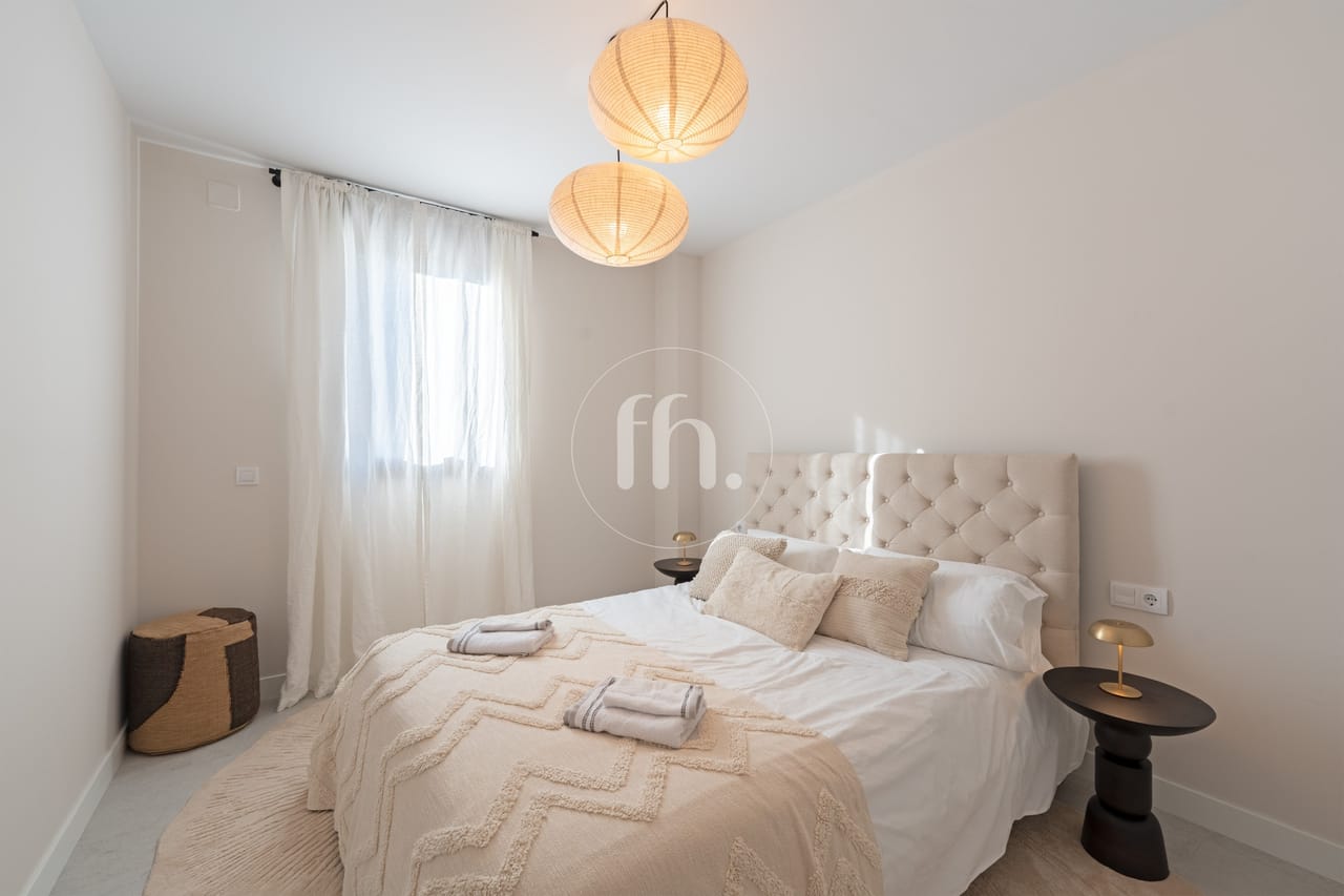 Modern 3-Bedroom Penthouse with Private Solarium in Las Mesas, Estepona - Image 29
