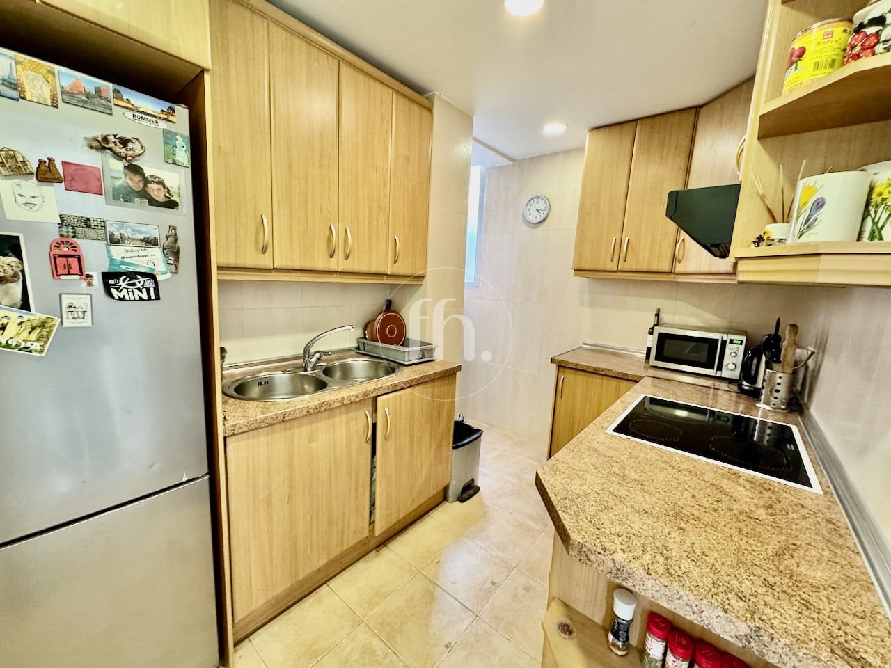 Apartment for sale on Calle Caridad, Estepona Old Town - Image 17