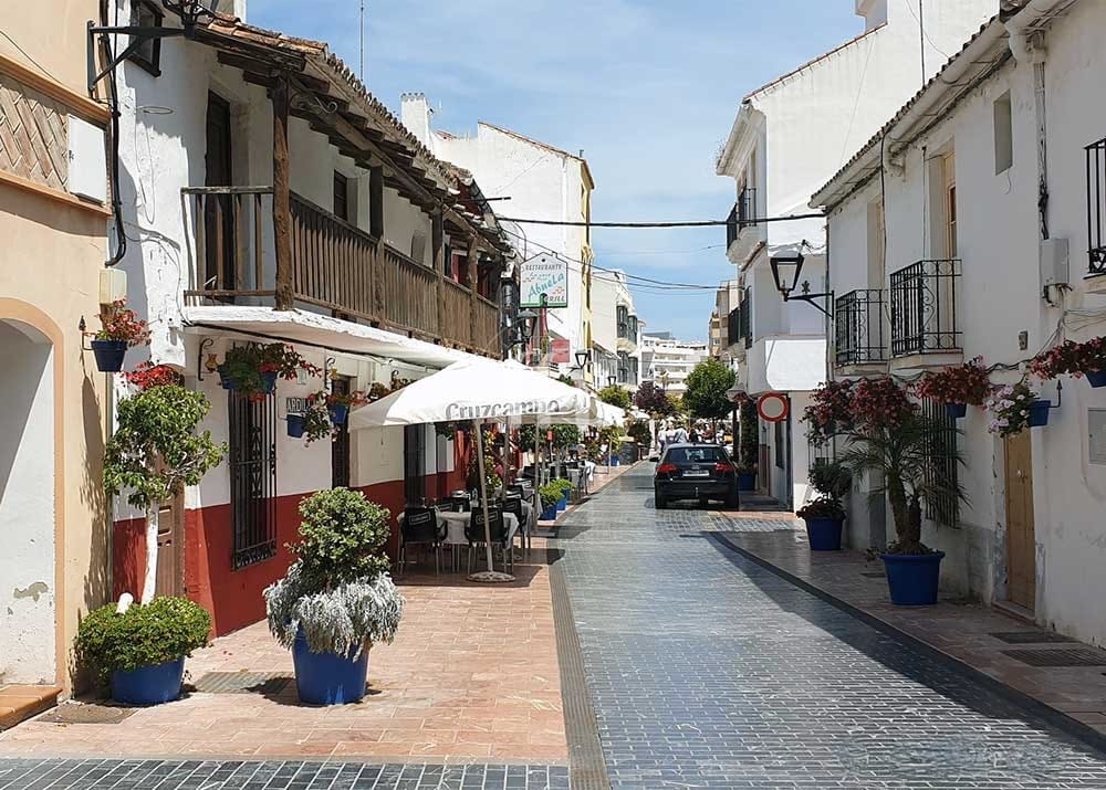 Apartment for sale on Calle Caridad, Estepona Old Town - Image 23