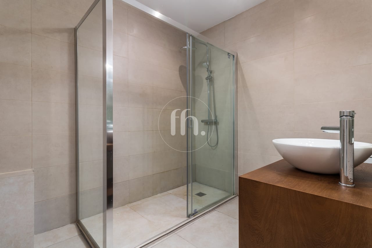 Beautiful finca for sale between Manilva and Casares - Image 19