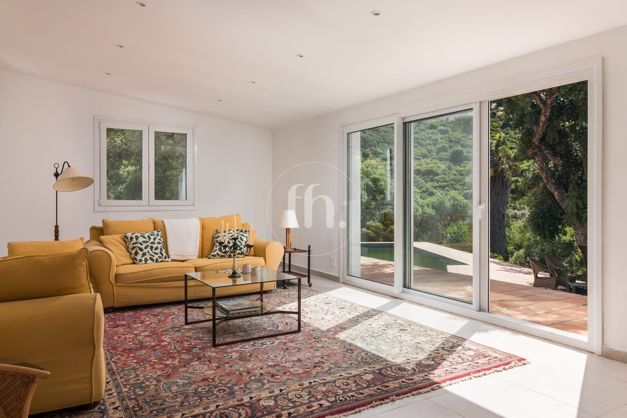 Beautiful finca for sale between Manilva and Casares - Image 5
