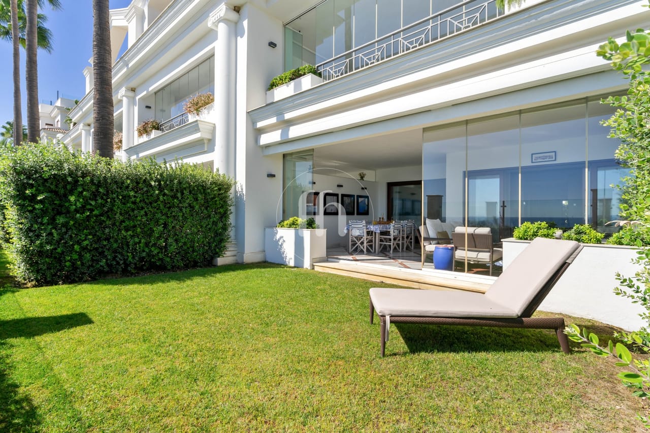 Luxe en bord de mer à Doncella Beach, Estepona - Image 3