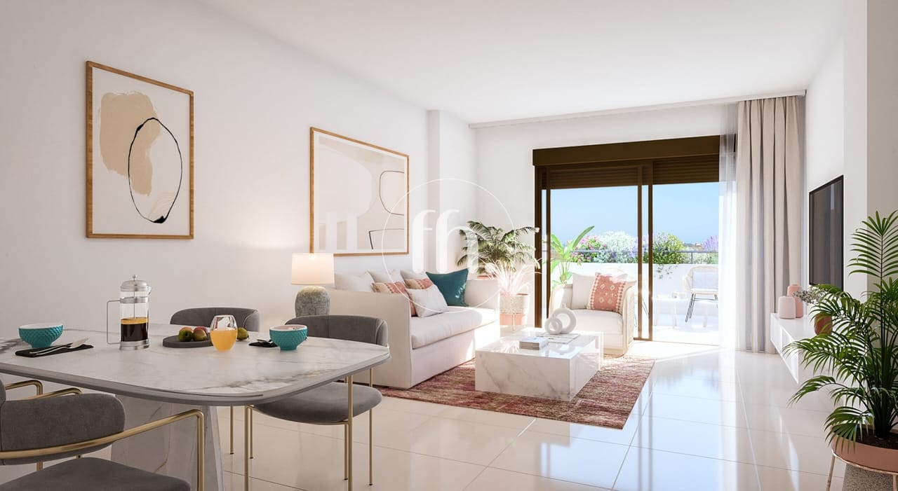 Very spacious brand new 1 bedroom penthouse apartment in Estepona Golf!