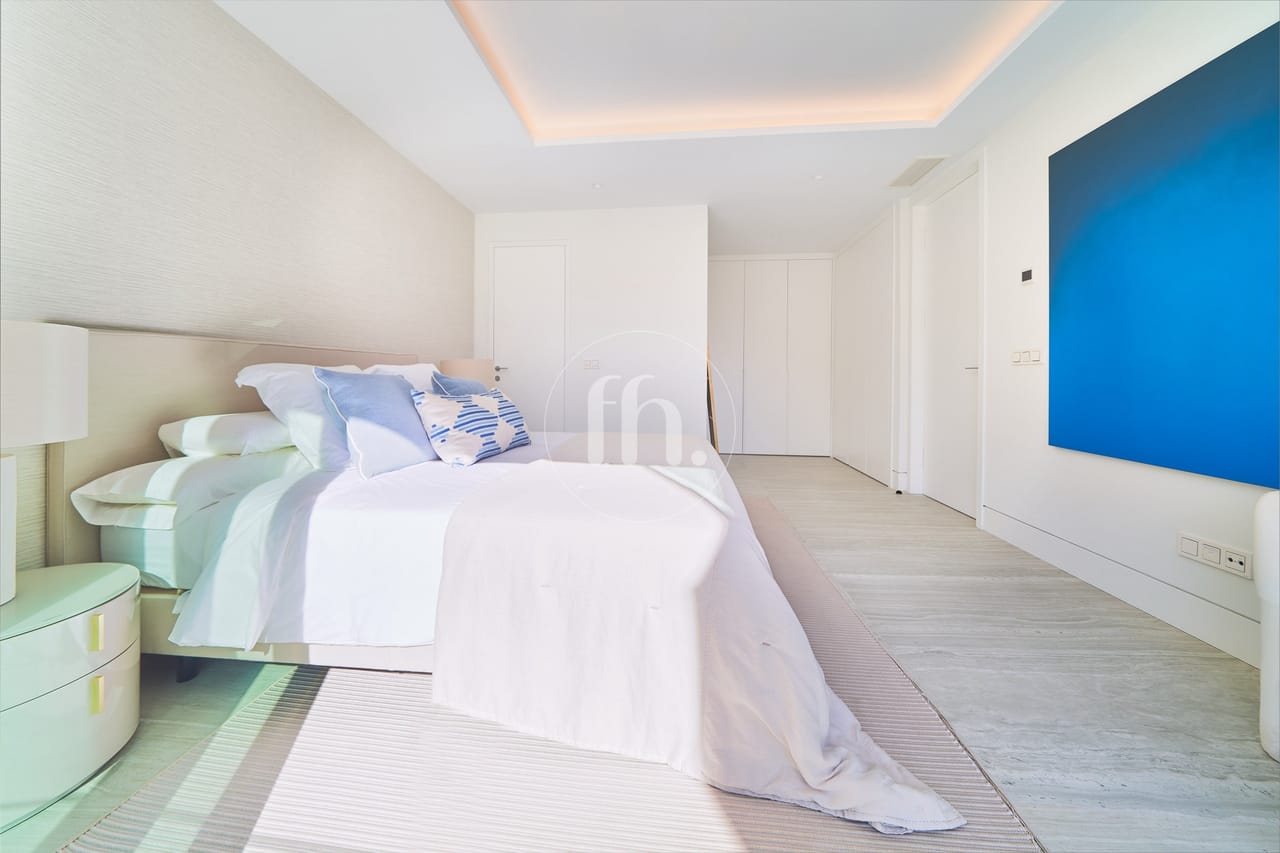 Luxurious two bedroom apartment in The Sapphire residence, West Estepona - Image 14