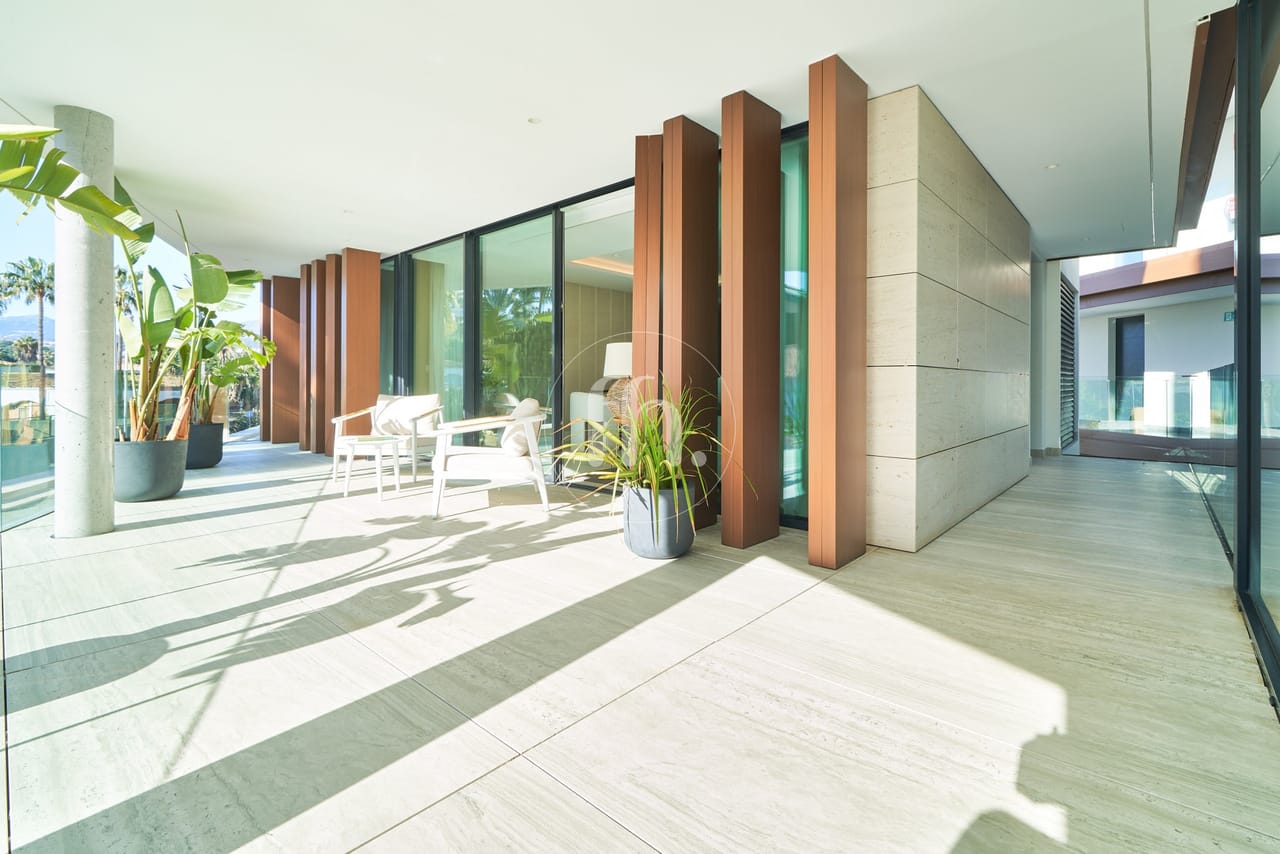 Luxurious two bedroom apartment in The Sapphire residence, West Estepona - Image 25