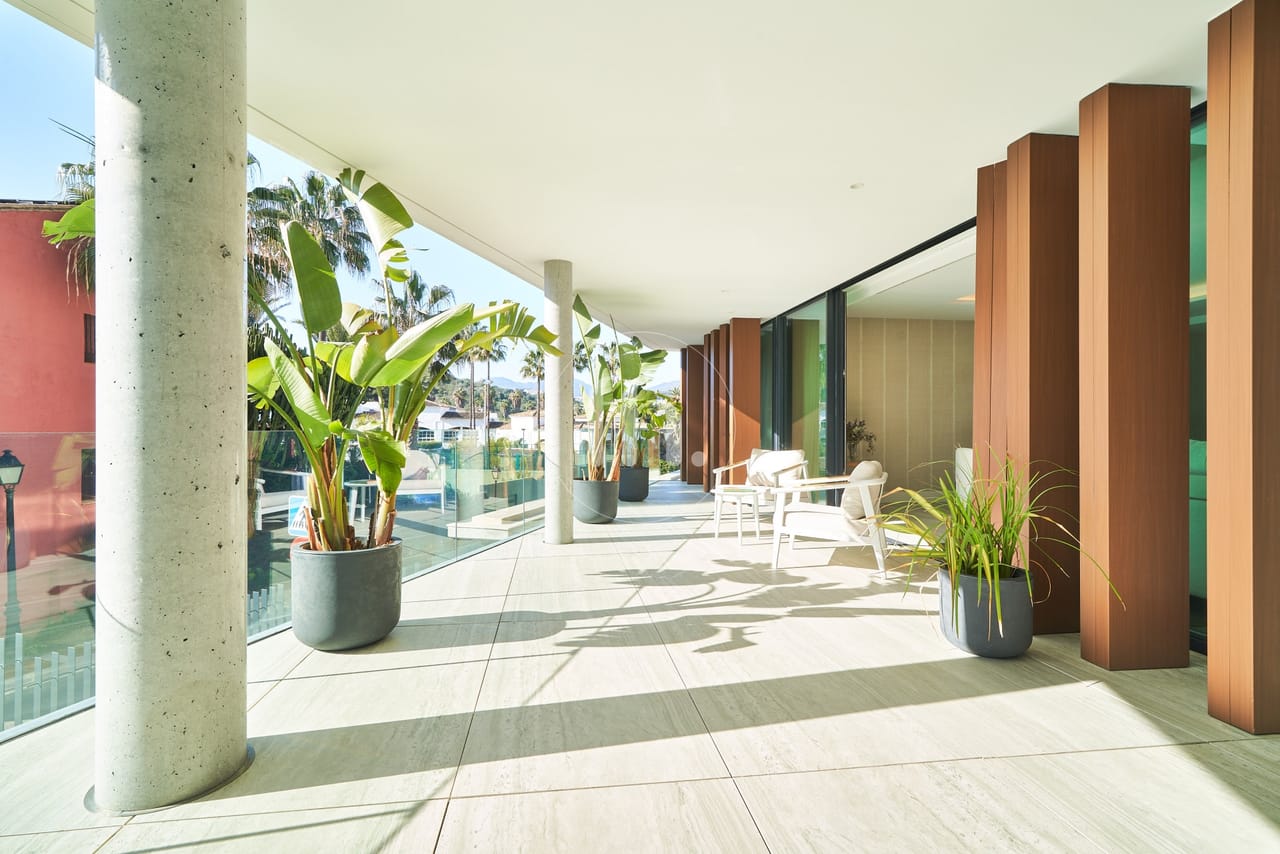 Luxurious two bedroom apartment in The Sapphire residence, West Estepona - Image 7