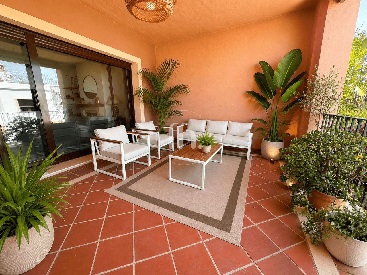 Spacious townhouse for sale in Villas de Santa Maria, Azata Golf, Estepona — alternate view