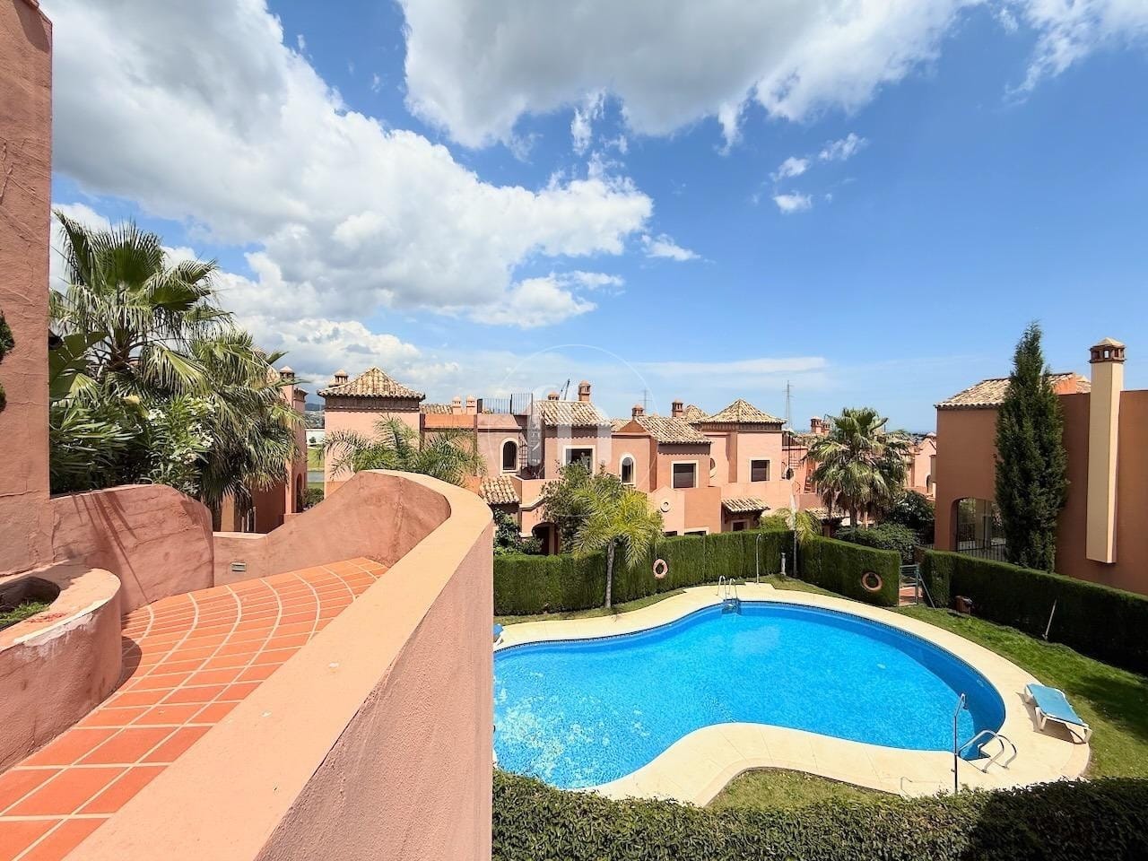 Spacious townhouse for sale in Villas de Santa Maria, Azata Golf, Estepona - Image 12