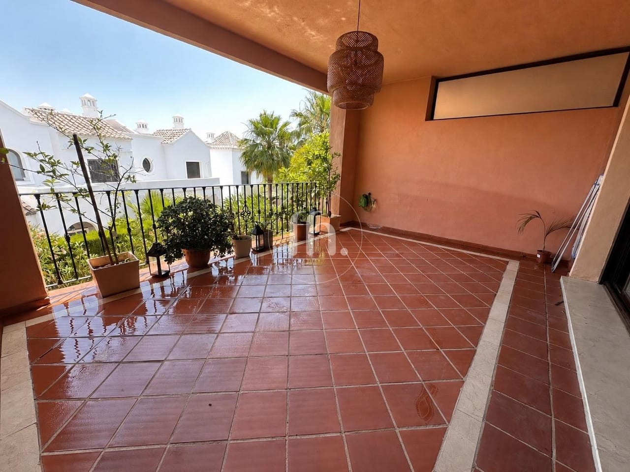 Spacious townhouse for sale in Villas de Santa Maria, Azata Golf, Estepona - Image 2
