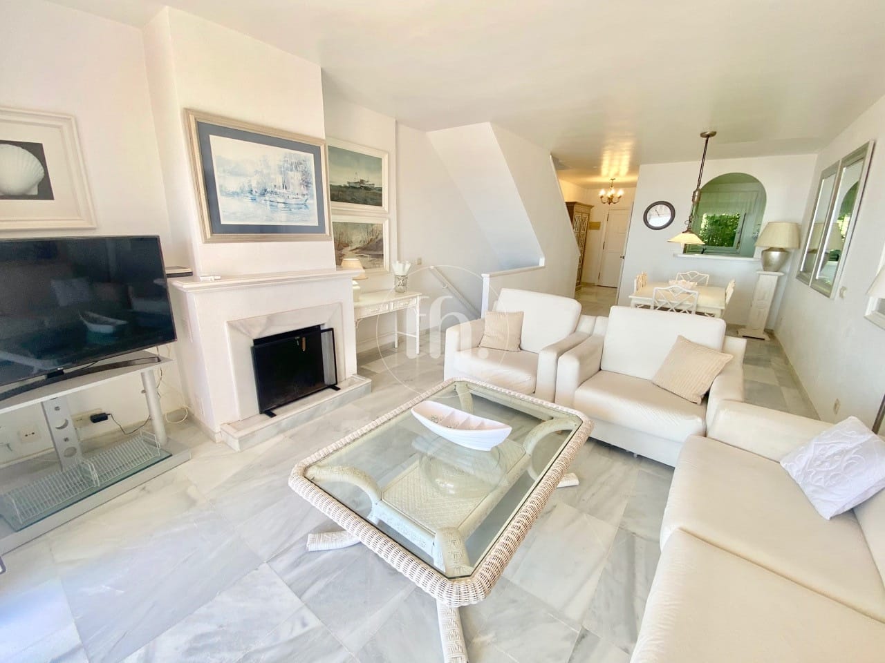 Townhouse for sale in Belgravia Club Estepona with great sea views! — alternate view