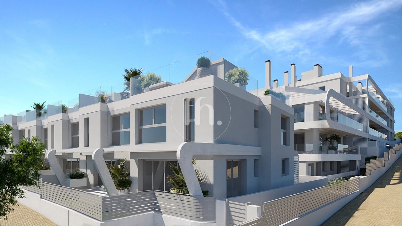 Brand new development of 13 Contemporary Townhouses in Estepona town! — alternate view