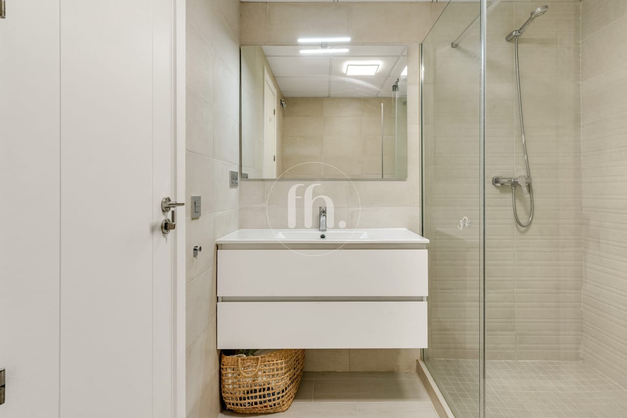 Immaculate duplex penthouse for sale in Arroyo Vaquero, Estepona - Image 33