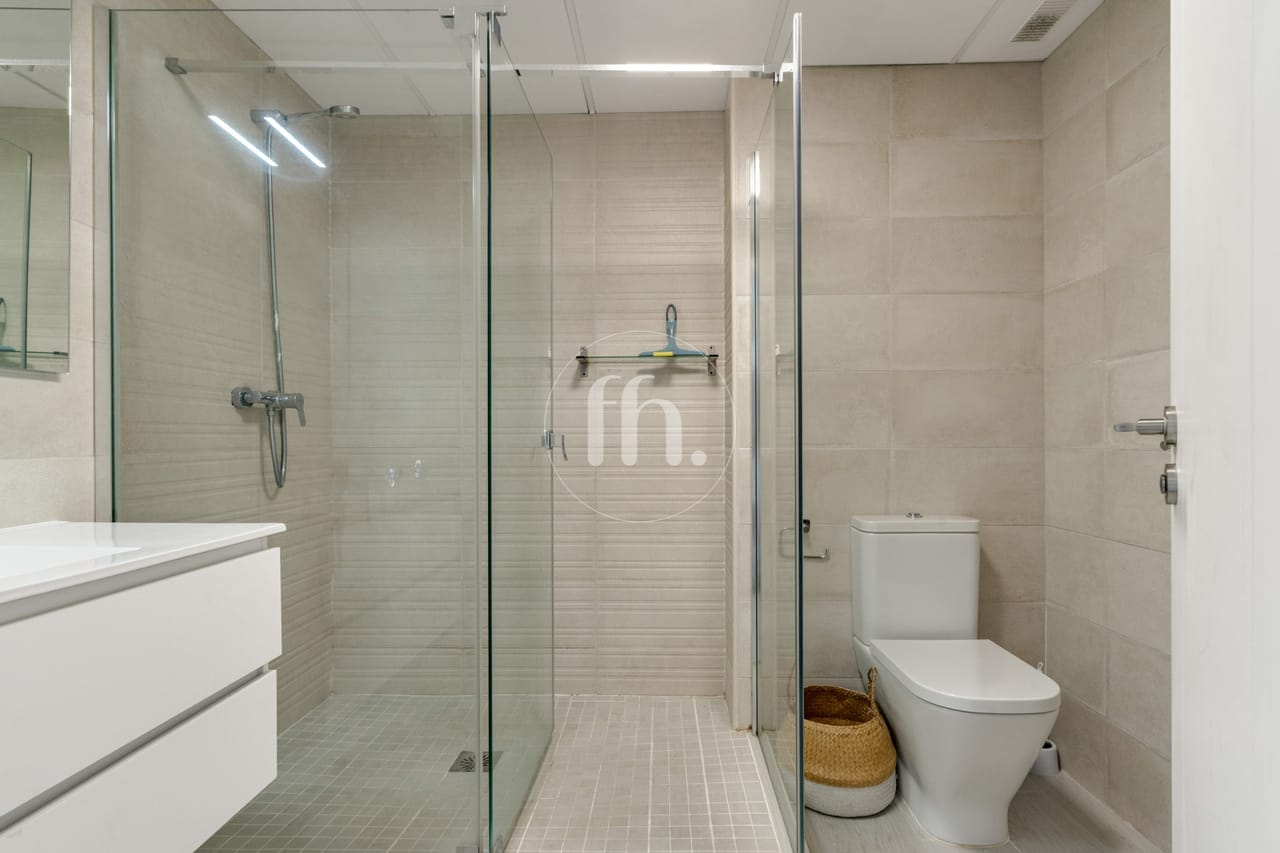 Immaculate duplex penthouse for sale in Arroyo Vaquero, Estepona - Image 34