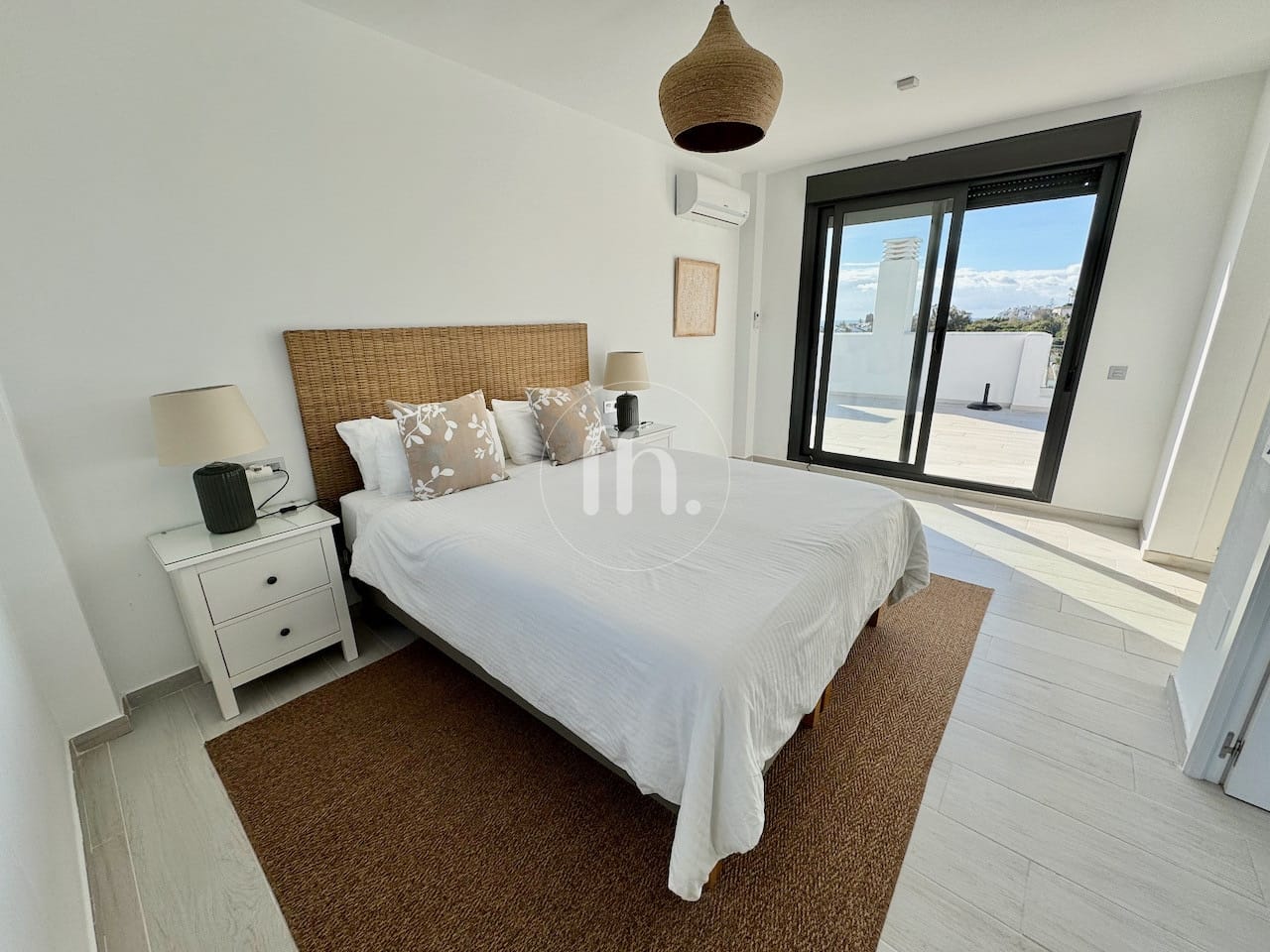 Superbe duplex-penthouse à vendre à Arroyo Vaquero, Estepona - Image 7