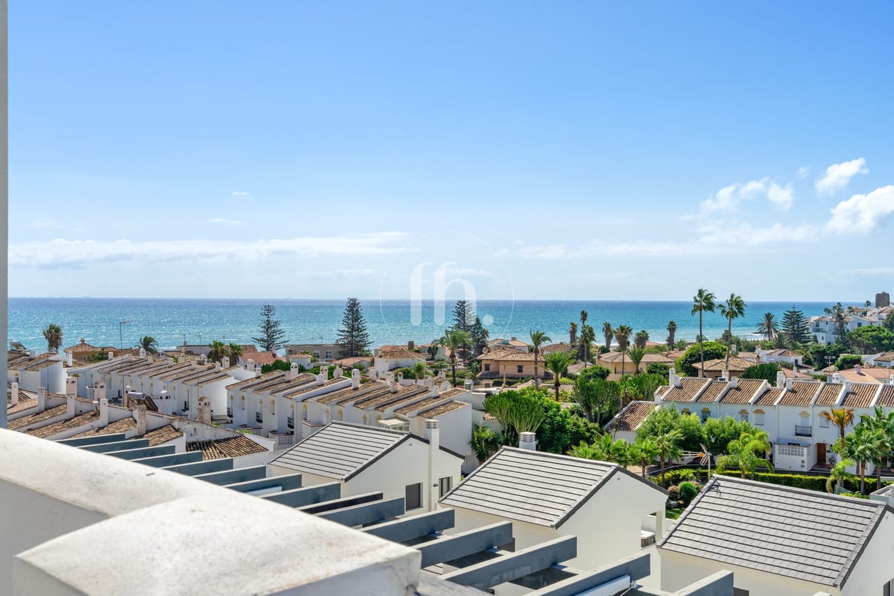 Immaculate duplex penthouse for sale in Arroyo Vaquero, Estepona - Image 36