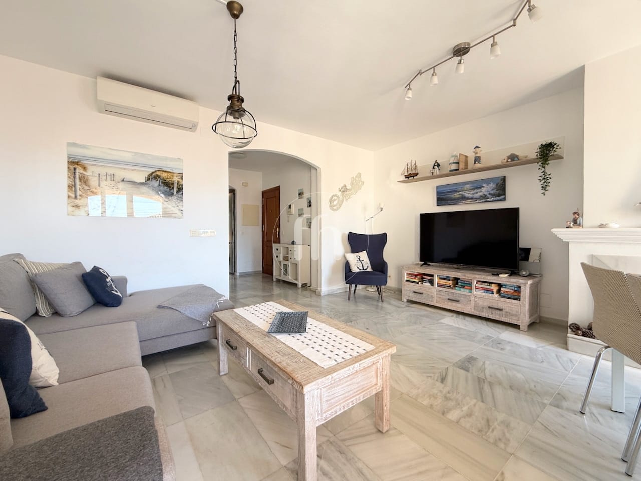 South facing apartment for sale in Estepona port with 20m2 terrace and short term rental license! - Image 6