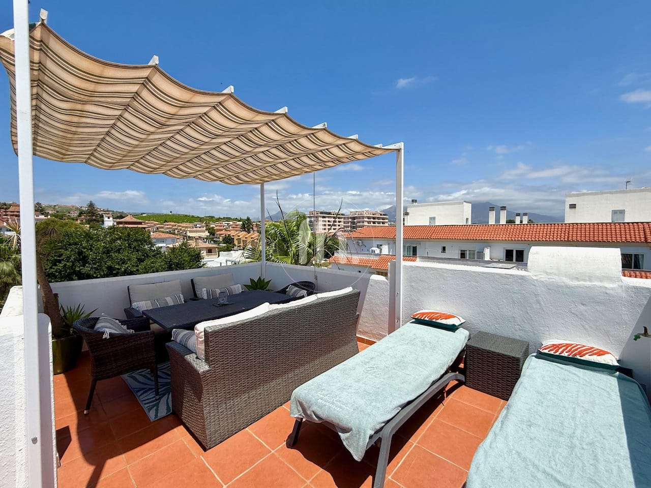 Beautifully Renovated Duplex Penthouse in the Heart of Sabinillas