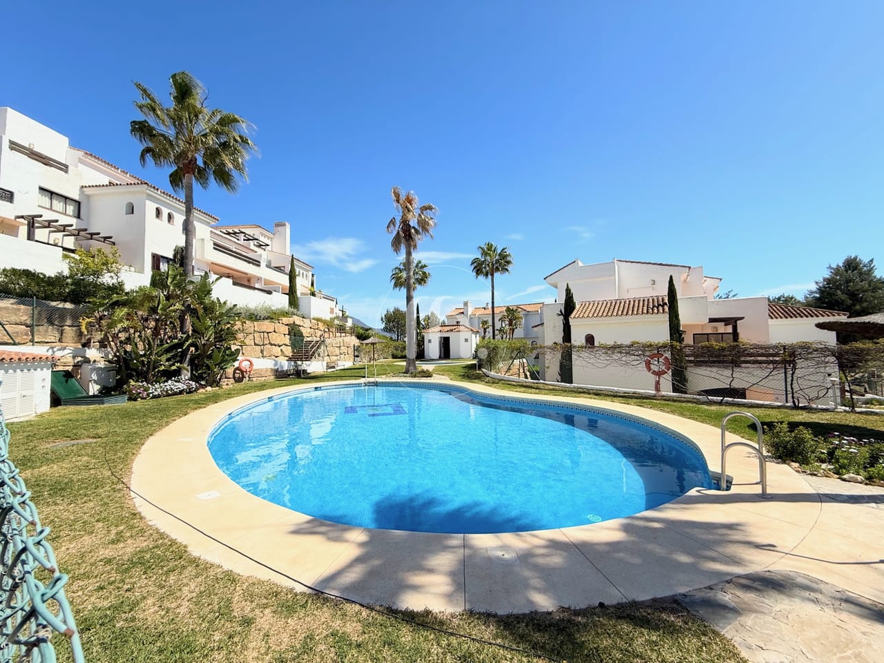 Beautiful Two Bedroom Apartment Close to Doña Julia Golf and the Beach — alternate view