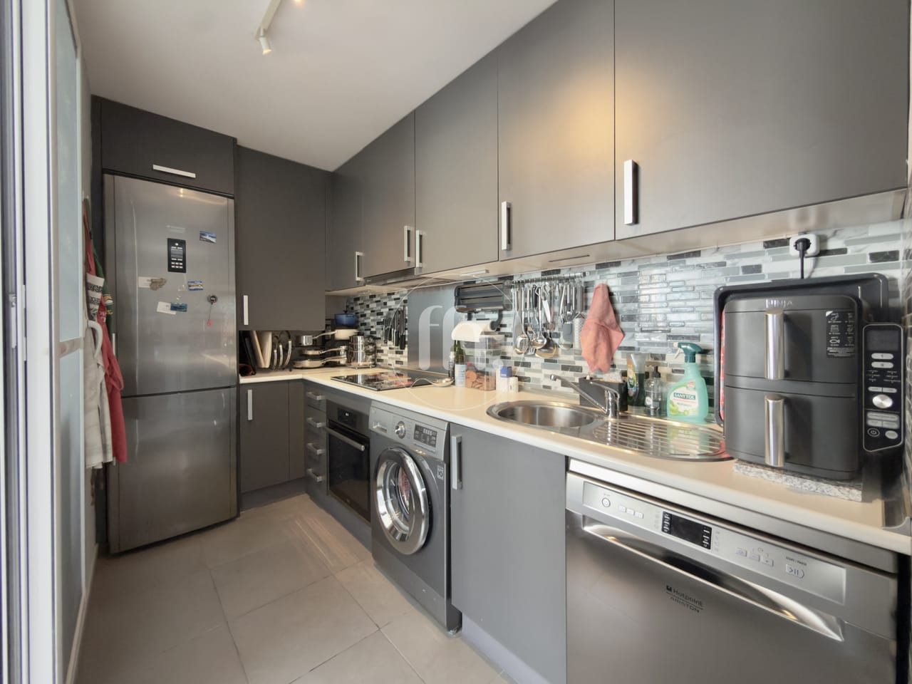 Modern 2 bedroom apartment in Capitolio Valle Romano! - Image 8