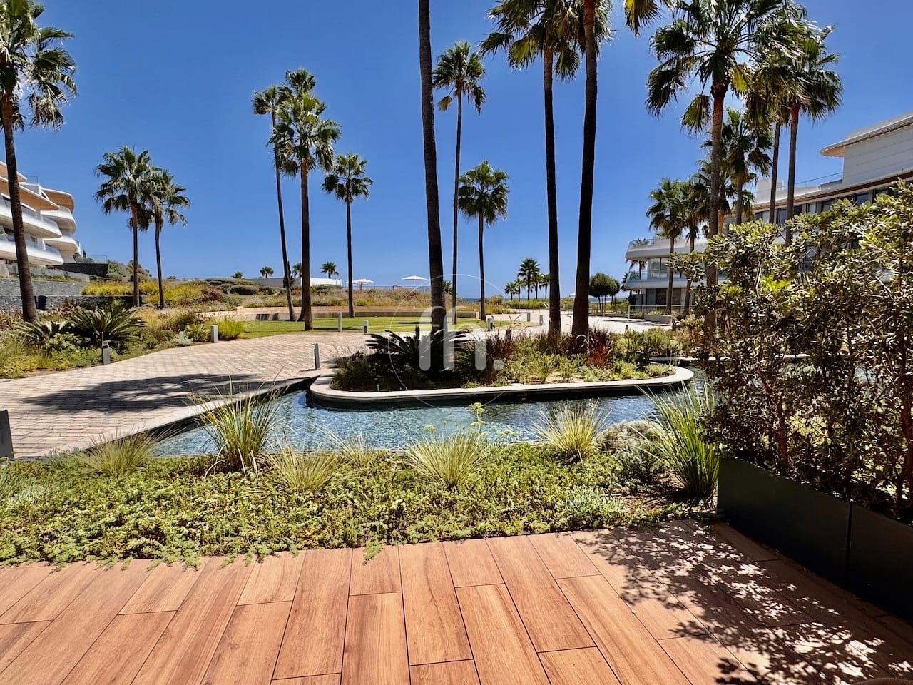 A stunning 2-bedroom frontline beach apartment in The Edge, Estepona. - Image 19