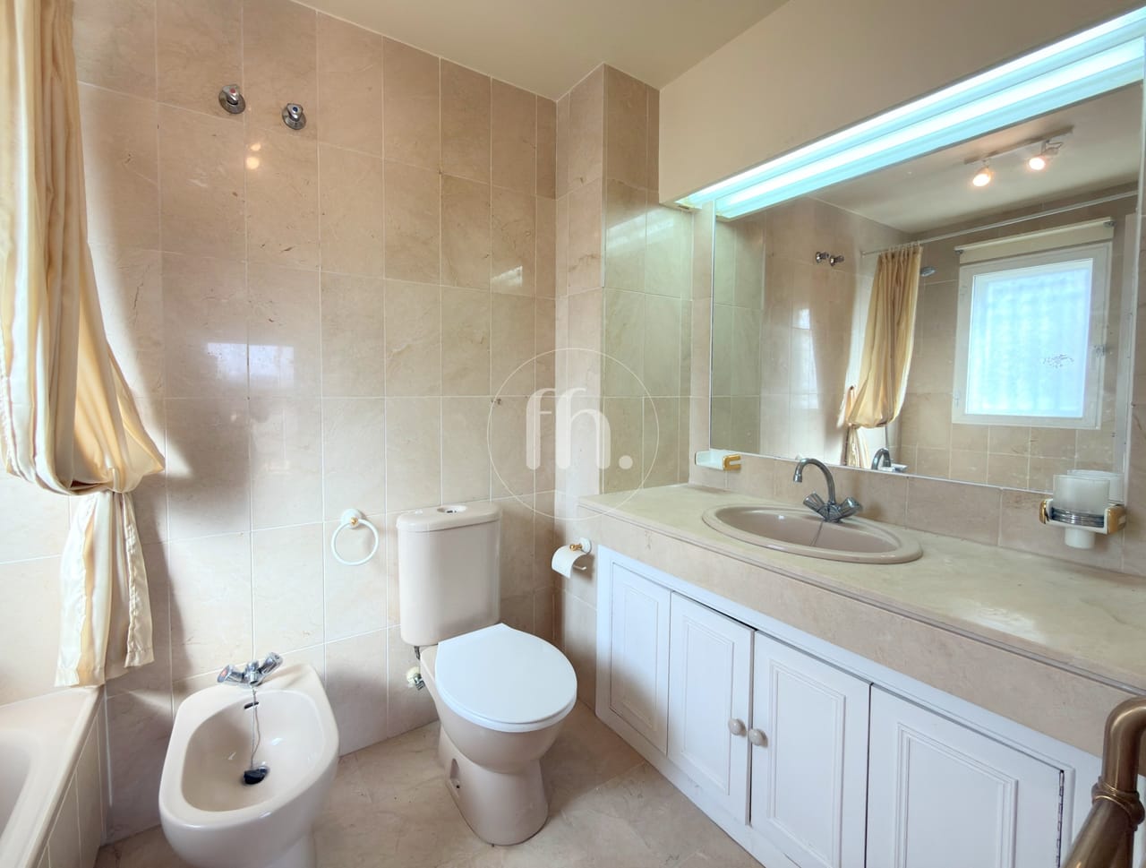 Spacious ground floor apartment with open views in Estepona Golf - Image 13