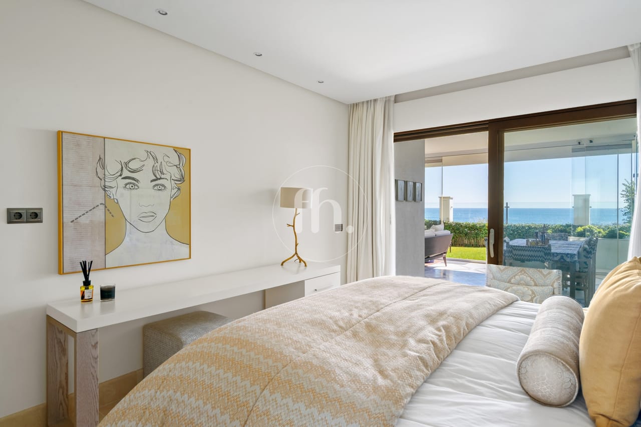 Apartamento con vistas al mar en Doncella Beach, Estepona - Image 21
