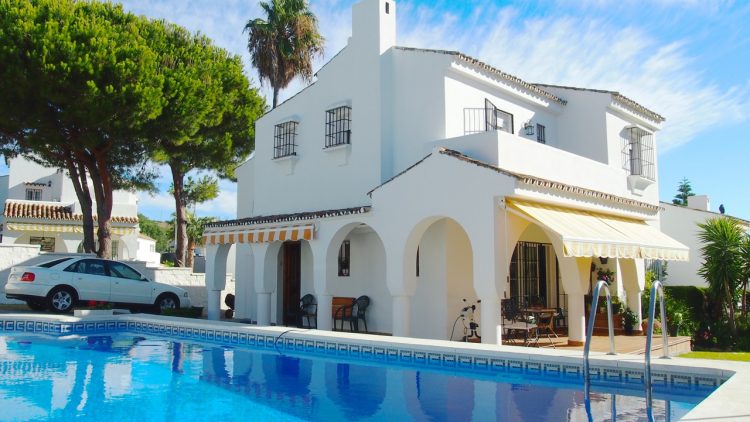 Villa for sale Estepona