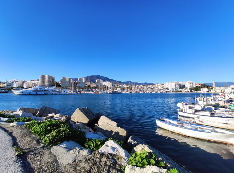 boats in estepona port