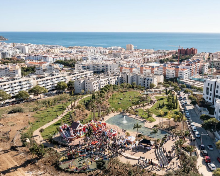 parque de la hermandad estepona