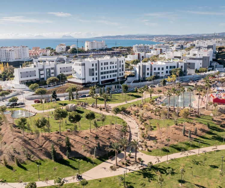 parque de la hermandad estepona